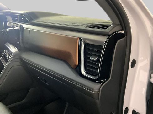 Certified 2023 GMC Sierra 1500 Denali w/ Denali Reserve Package RWD image 18