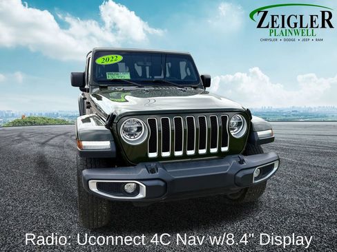 Used 2022 Jeep Wrangler Unlimited Sahara w/ Dual Top Group AWD/4WD image 8