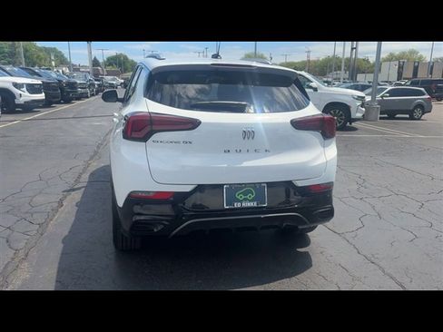 Certified 2025 Buick Encore GX Sport Touring w/ Advanced Technology Package FWD image 7