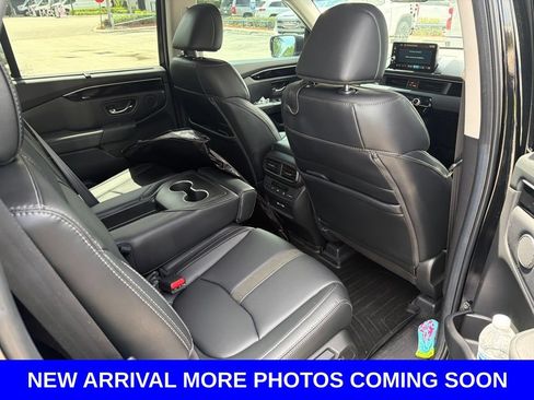 Used 2023 Honda Pilot EX-L image 6