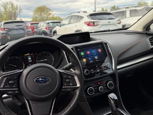 Used 2023 Subaru Crosstrek 2.5i Limited AWD/4WD image 8