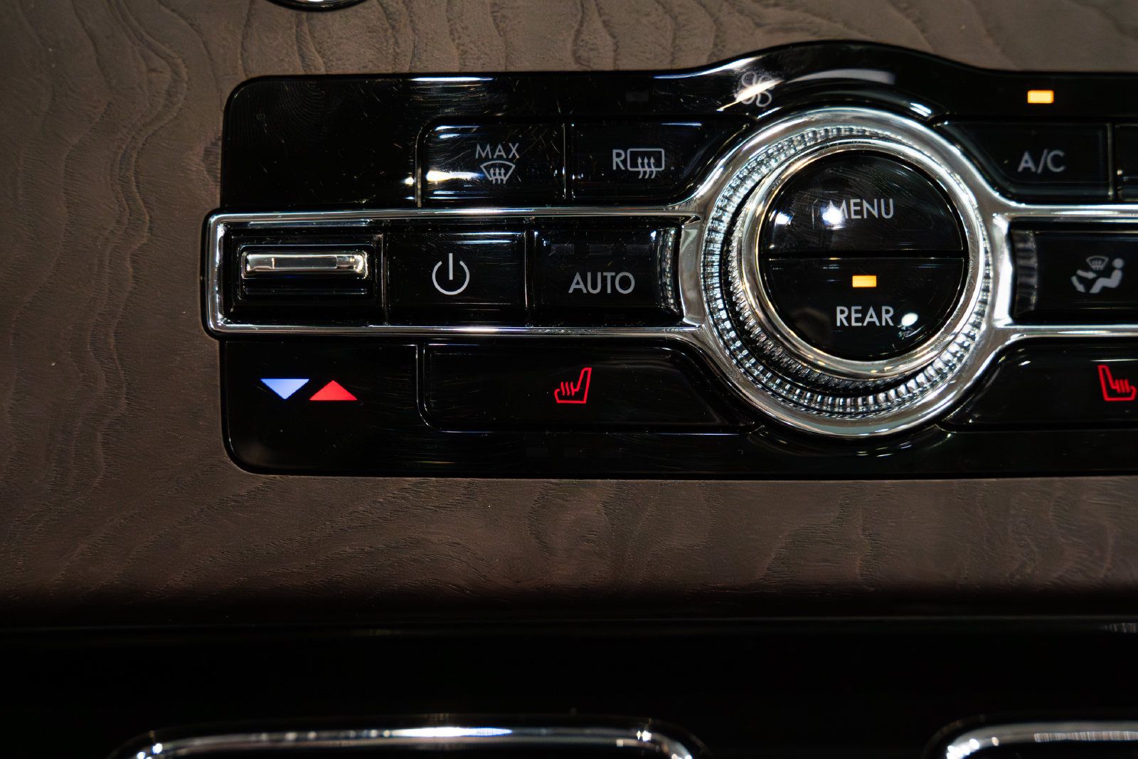 Used 2022 Lincoln Aviator Reserve RWD image 14