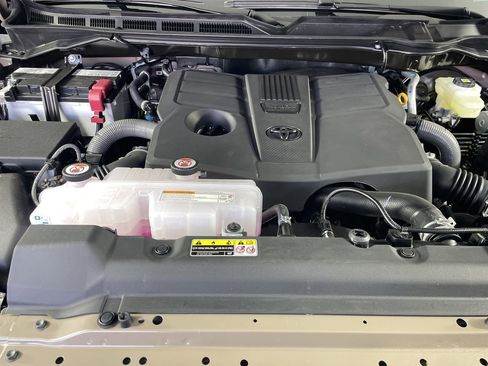 New 2026 Toyota Tundra SR5 AWD/4WD image 11