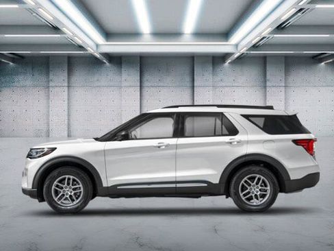 New 2026 Ford Explorer Active w/ Active Comfort Package AWD/4WD image 2