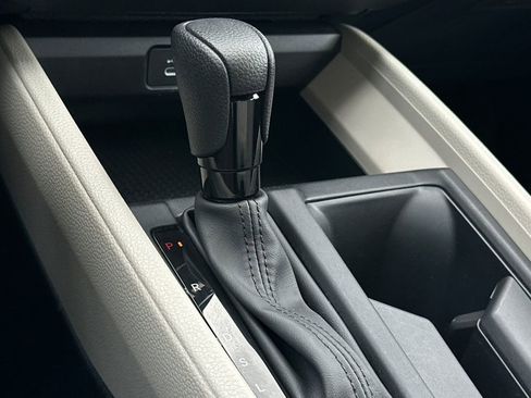 Used 2023 Honda Accord EX image 22