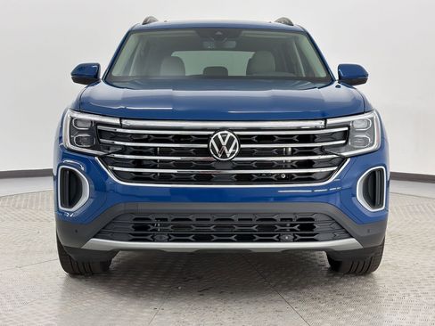 Used 2026 Volkswagen Atlas SE w/ Panoramic Sunroof Package FWD image 5