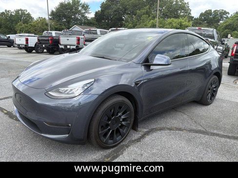 Used 2021 Tesla Model Y Long Range AWD/4WD image 3