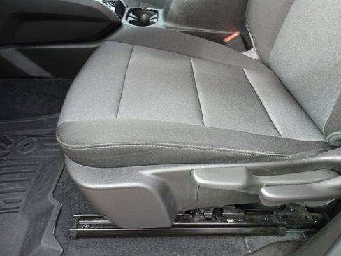 Used 2024 Chevrolet Colorado W/T RWD image 11