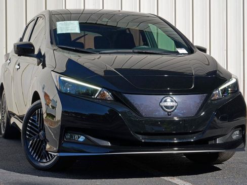 Used 2025 Nissan Leaf SV Plus FWD image 2