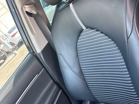 Used 2022 Toyota Camry SE w/ Carpet Mat Package (TMS) FWD image 14