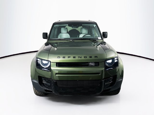 Used 2026 Land Rover Defender 110 S AWD/4WD image 2
