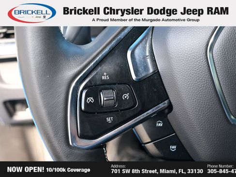 Used 2023 Chevrolet Corvette Stingray Coupe w/ Z51 Performance Package image 18