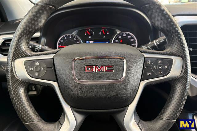 Used 2021 GMC Acadia SLE w/ Driver Convenience Package FWD image 28