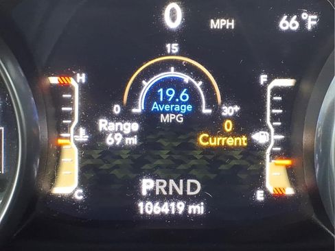 Used 2020 Jeep Wrangler Unlimited Sahara AWD/4WD image 20
