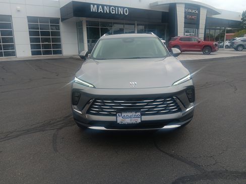 Certified 2024 Buick Envision Preferred image 10