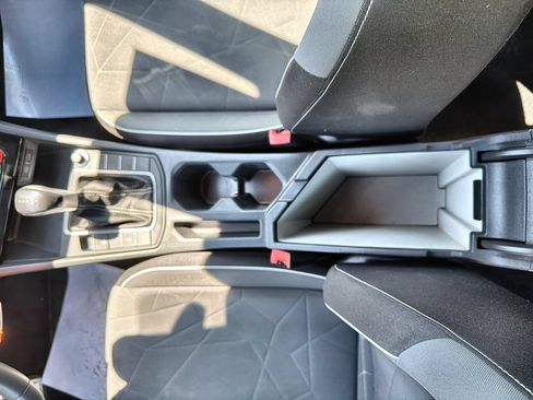 Used 2025 Volkswagen Jetta Sport FWD image 34