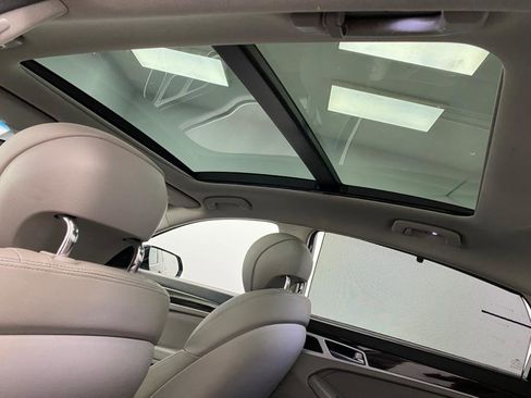 Used 2016 Hyundai Genesis 3.8 w/ Option Group 02 image 38