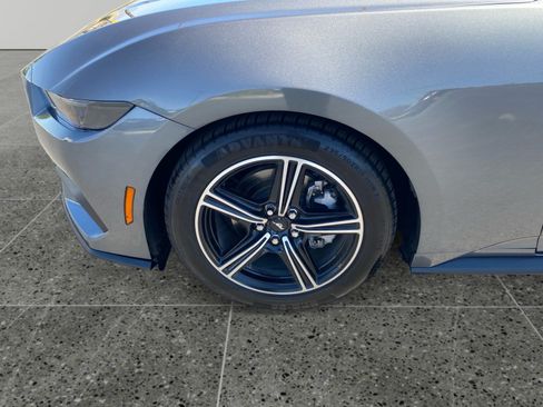 Used 2025 Ford Mustang Premium RWD image 14