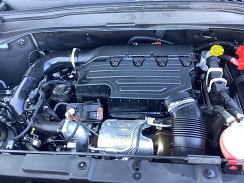 Used 2023 Jeep Renegade Latitude image 9