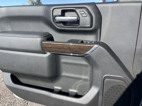 New 2025 GMC Sierra 2500 SLE AWD/4WD image 22