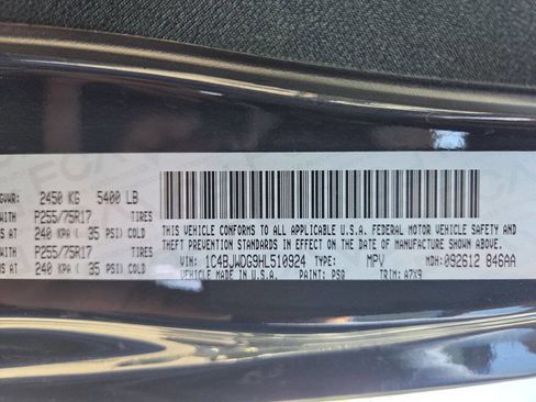 Used 2017 Jeep Wrangler Unlimited Sport w/ Quick Order Package 24S AWD/4WD image 16