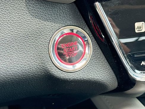 Used 2022 Honda HR-V EX-L image 19