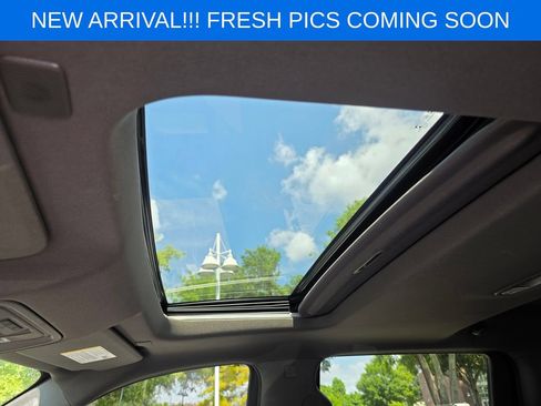 Used 2019 Chevrolet Silverado 1500 LTZ w/ LTZ Premium Package AWD/4WD image 11