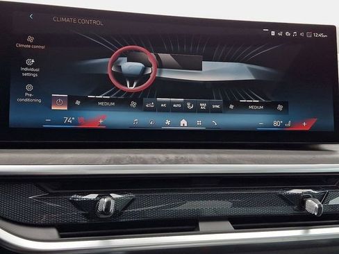 New 2026 BMW X5 xDrive40i w/ Premium Package image 13