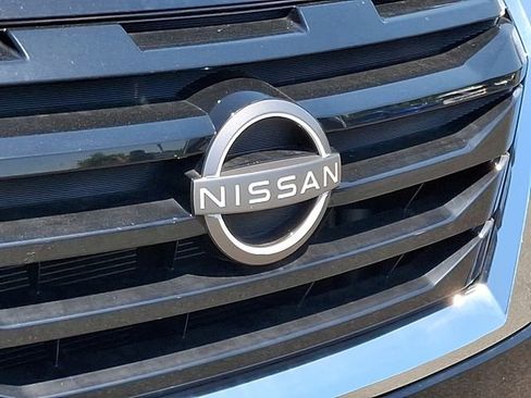 Used 2023 Nissan Pathfinder S AWD/4WD image 10