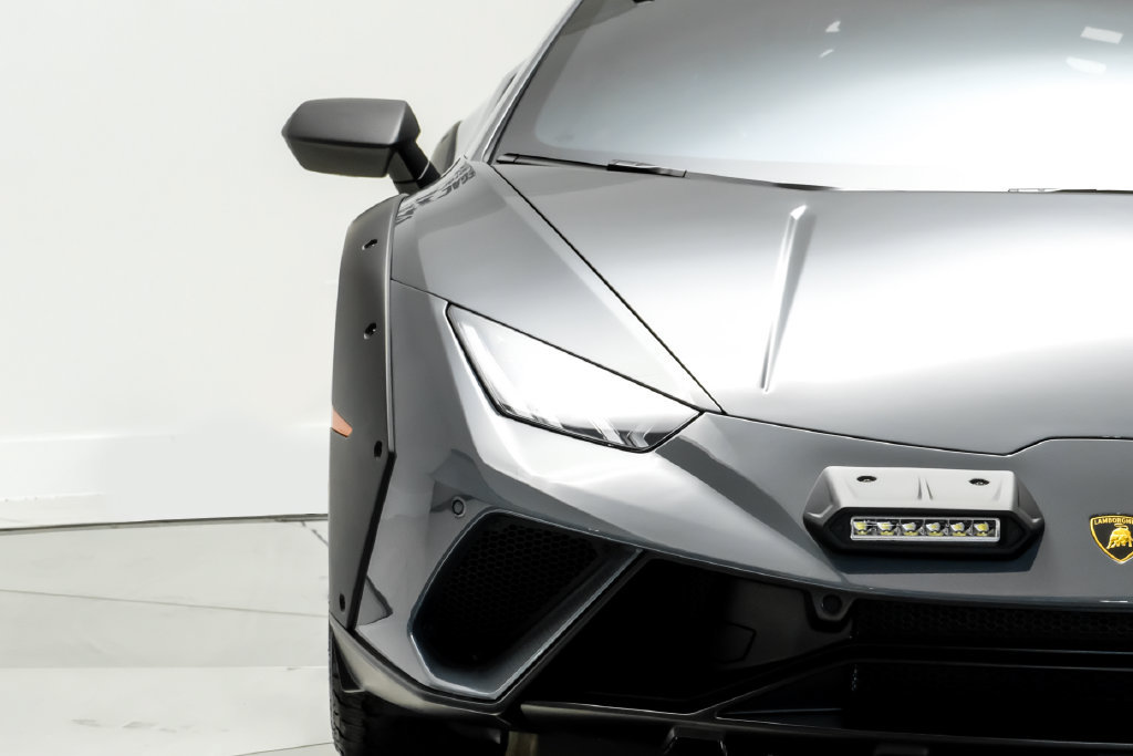 Used 2024 Lamborghini Huracan Sterrato AWD/4WD image 32