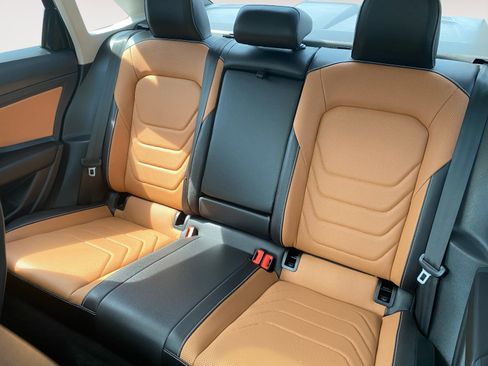 Used 2024 Volkswagen Jetta SEL image 12