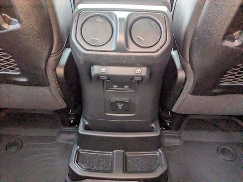 New 2026 Jeep Wrangler Unlimited Rubicon image 17