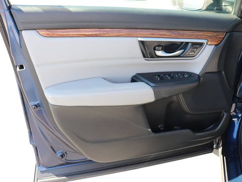 Used 2022 Honda CR-V Touring image 10