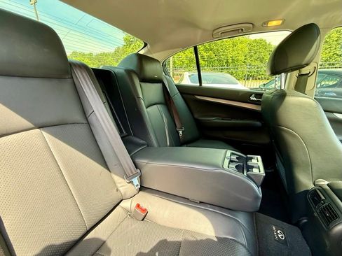 Used 2013 INFINITI G37 x Sedan w/ Premium Pkg AWD/4WD image 33