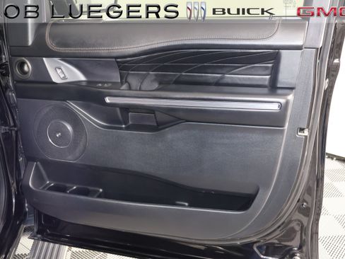 Used 2020 Ford Expedition Max Platinum AWD/4WD image 19