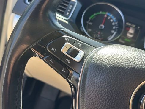 Used 2016 Volkswagen Jetta SEL Premium FWD image 26