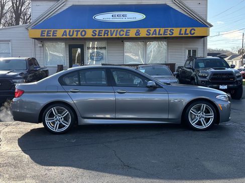 Used 2013 BMW 550i xDrive Sedan image 1