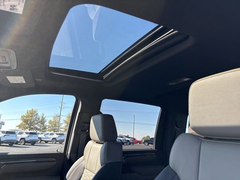 New 2025 Chevrolet Silverado 2500 ZR2 w/ Technology Package image 30