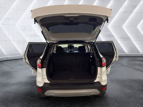 Used 2018 Ford Escape SE FWD image 13