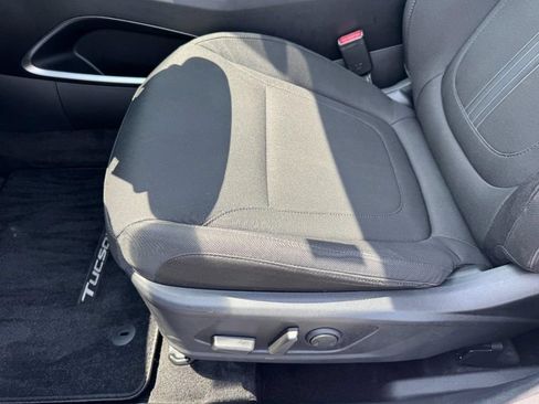 Used 2022 Hyundai Tucson SEL w/ Cargo Package AWD/4WD image 15