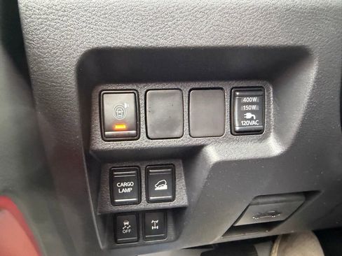 Used 2023 Nissan Frontier PRO-4X w/ Pro-4X Premium Package image 21