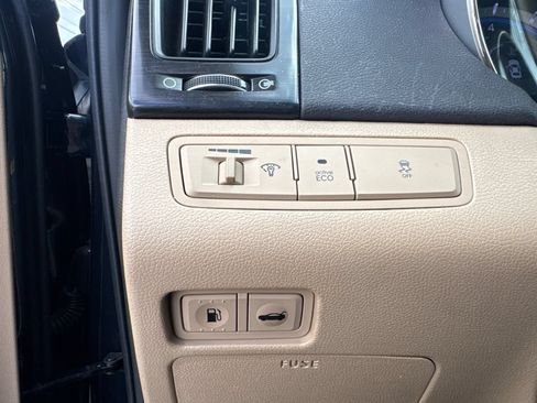 Used 2013 Hyundai Sonata Limited w/ Premium Pkg FWD image 21