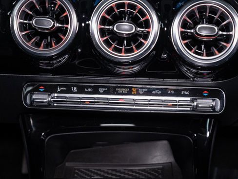 Used 2026 Mercedes-Benz CLA 250 4MATIC image 20