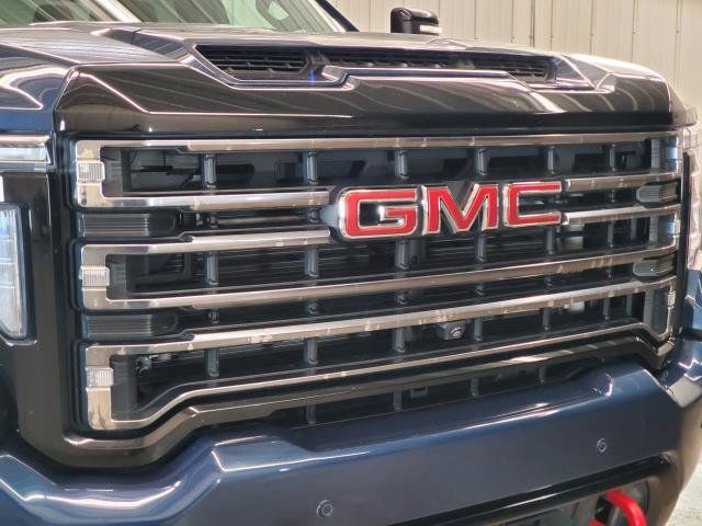Used 2021 GMC Sierra 3500 AT4 w/ AT4 Premium Plus Package AWD/4WD image 10