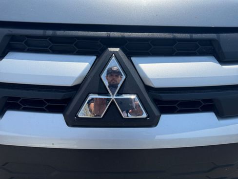 Used 2024 Mitsubishi Outlander Sport ES AWD/4WD image 9