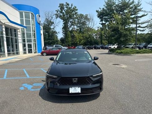 Certified 2023 Honda Accord EX image 3