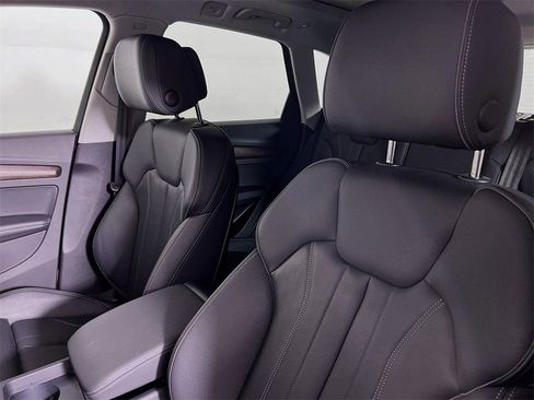 Used 2024 Audi Q5 2.0T Premium Plus image 21