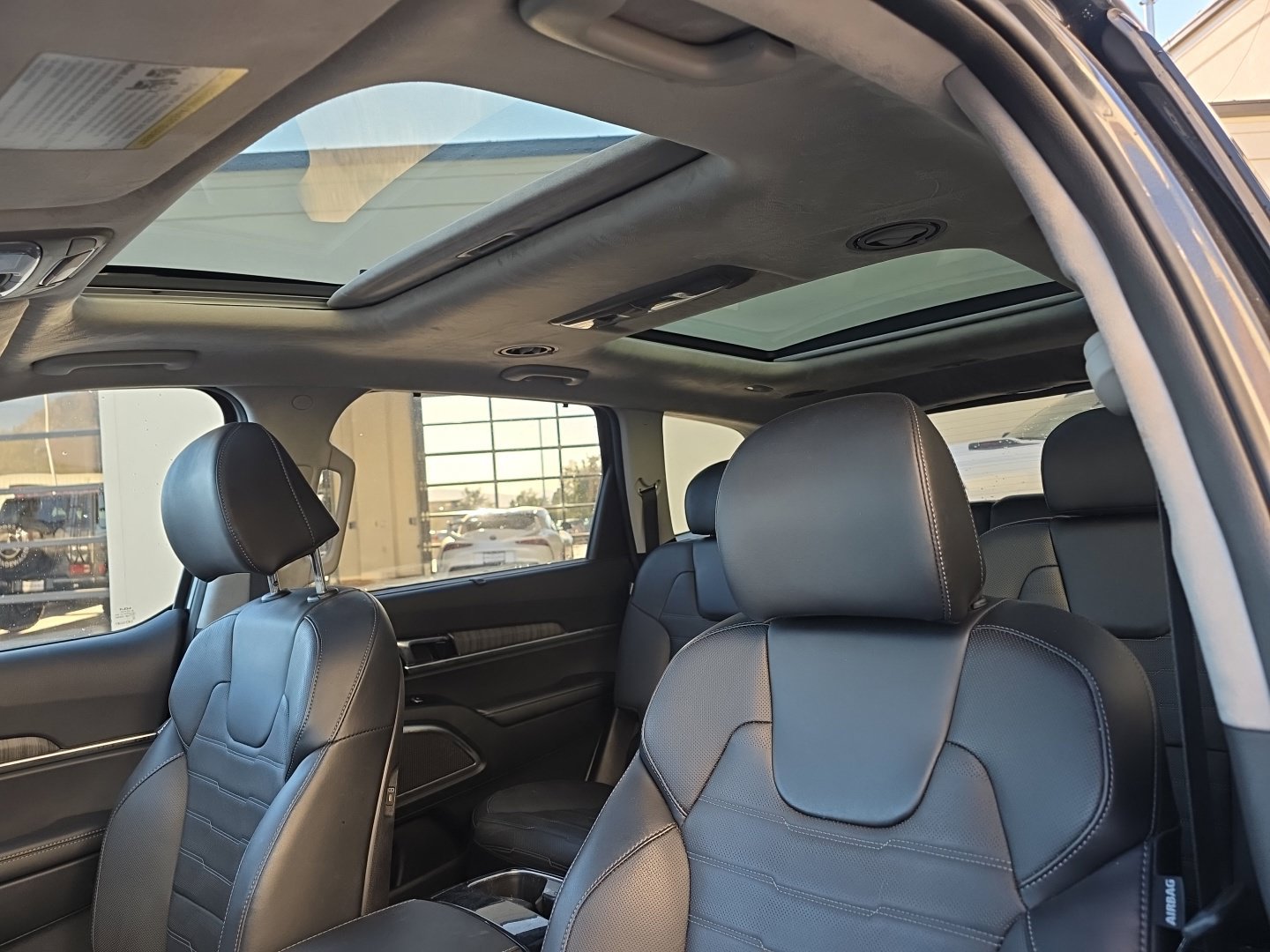 Used 2024 Kia Telluride SX Prestige AWD/4WD image 22