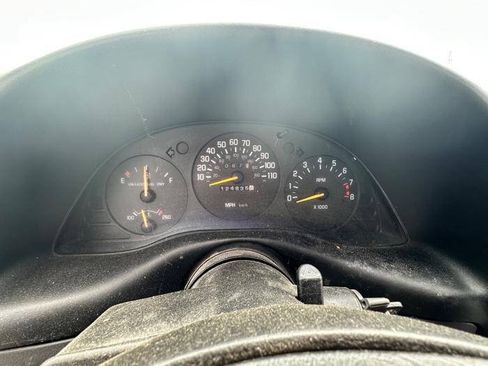 Used 1995 Chevrolet Monte Carlo LS FWD image 31