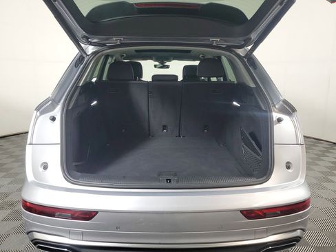 Used 2023 Audi Q5 2.0T Premium Plus w/ Premium Plus Package image 9